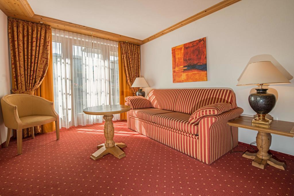 Hotel Dufour Chalet - Adults Only Zermatt Kültér fotó
