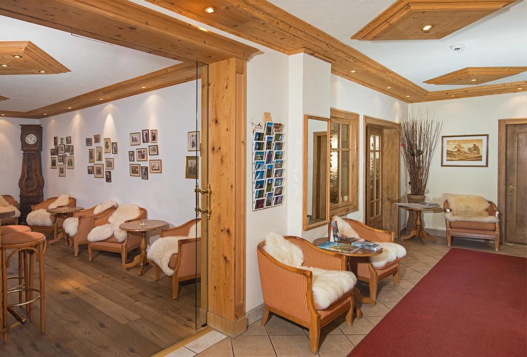 Hotel Dufour Chalet - Adults Only Zermatt Kültér fotó